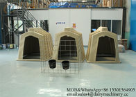PE Malzeme Ev Yalıtım Odası Buzağı Barınakları Plastik Buzağı Hutch 2200 * 1200 * 1400 Mm